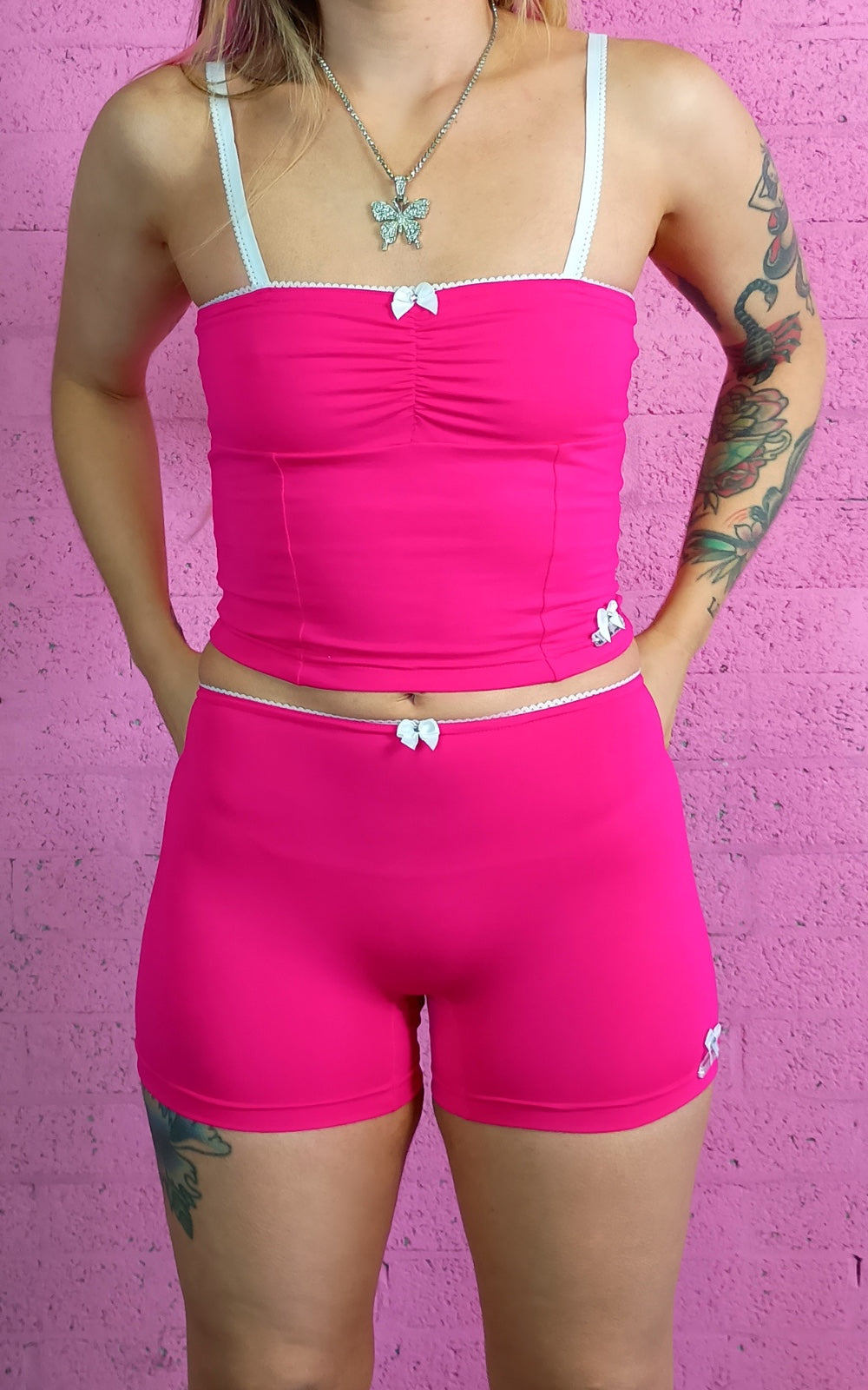 Rhiannon Hotpants - Hot Pink
